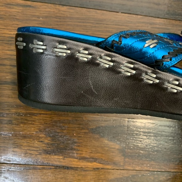 Donald J. Pliner Blue Peace Sign Sandals - Picture 6 of 8